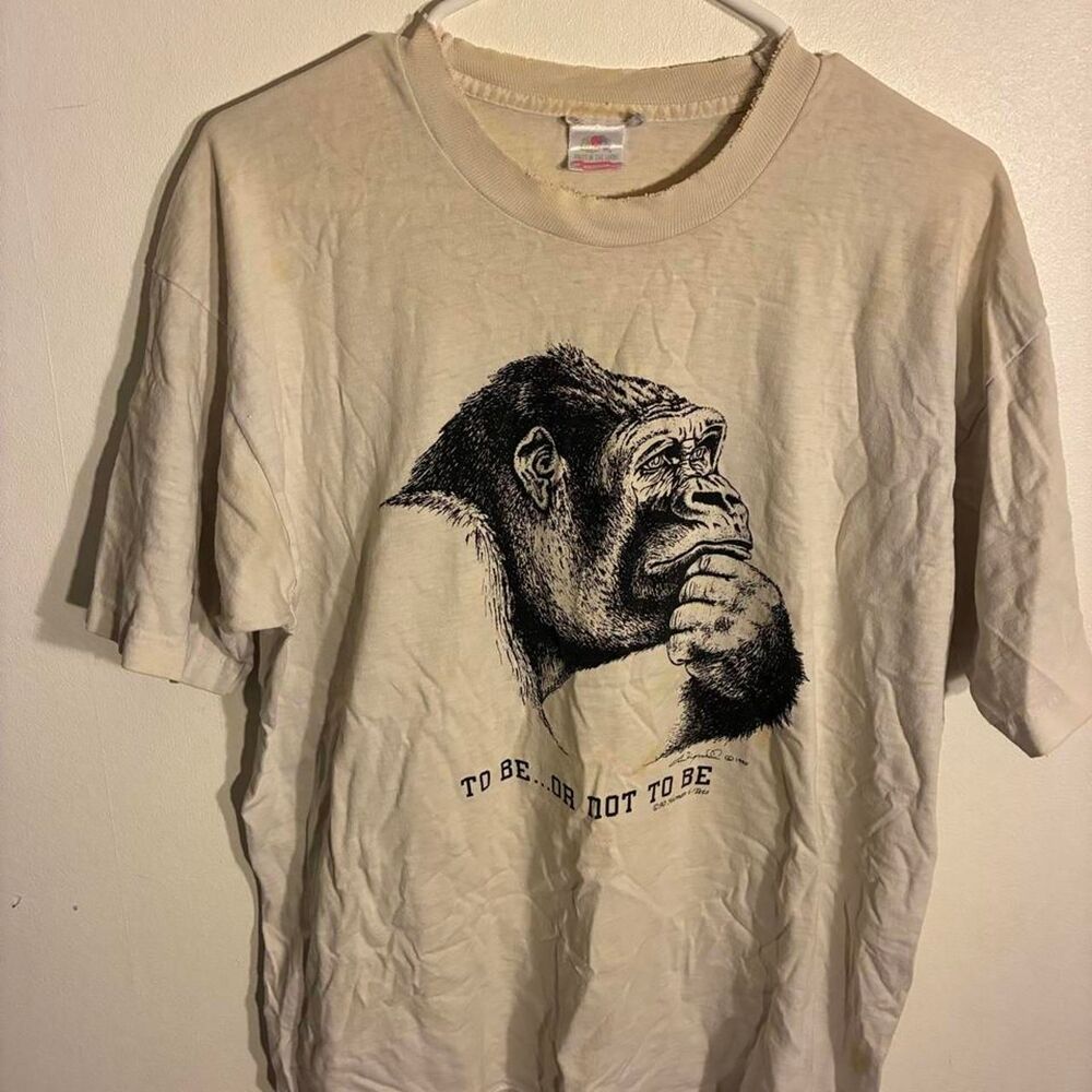 Fruit-of-the-loom Men's Cream and Tan T-shirt